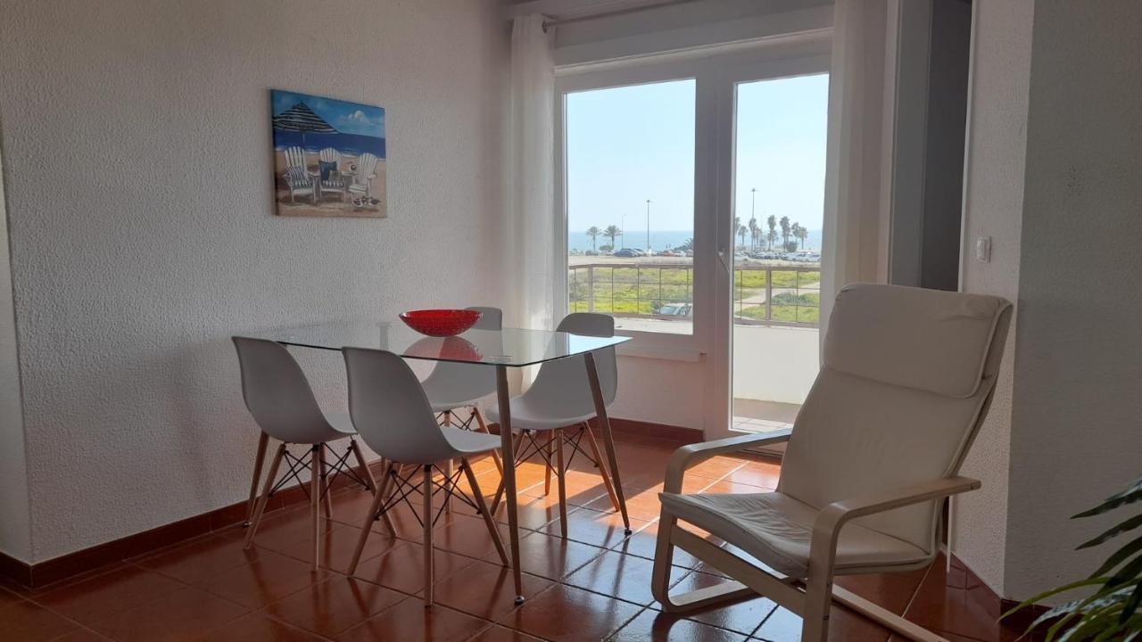 Carcavelos Surf Beach House Екстериор снимка
