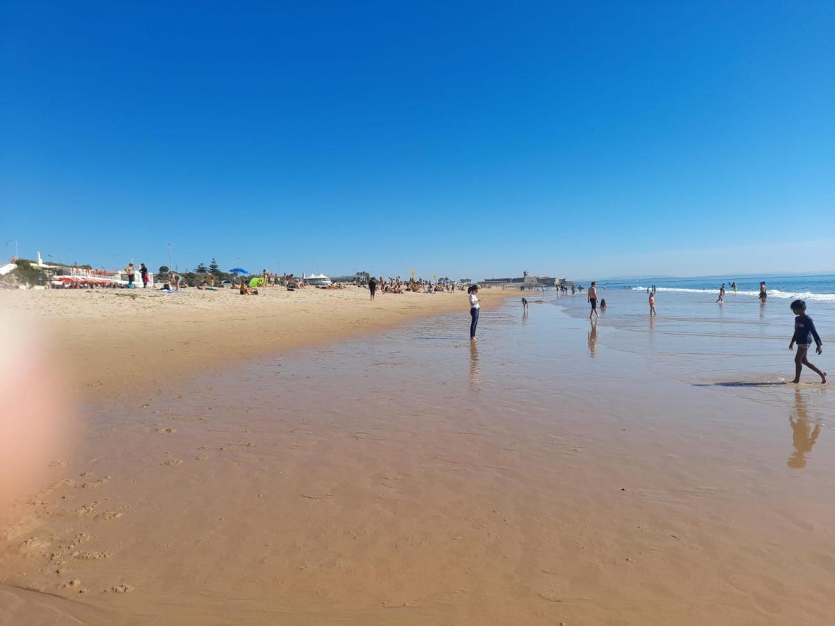 Carcavelos Surf Beach House Екстериор снимка